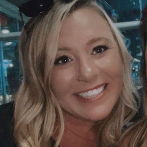 Meet your Posher, Mary-laurel